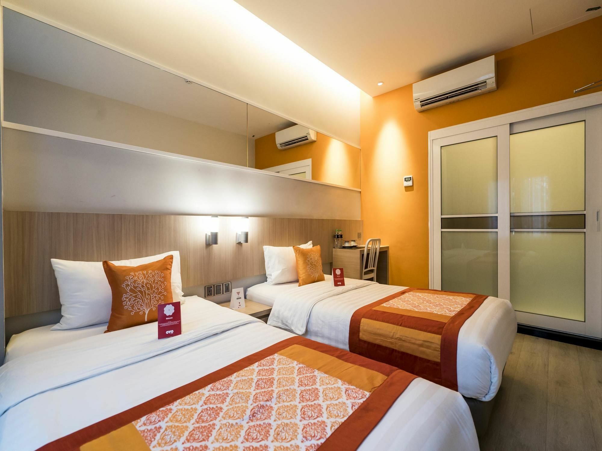 Oyo 279 Orange Premier Hotel Kuala Lumpur Exteriör bild